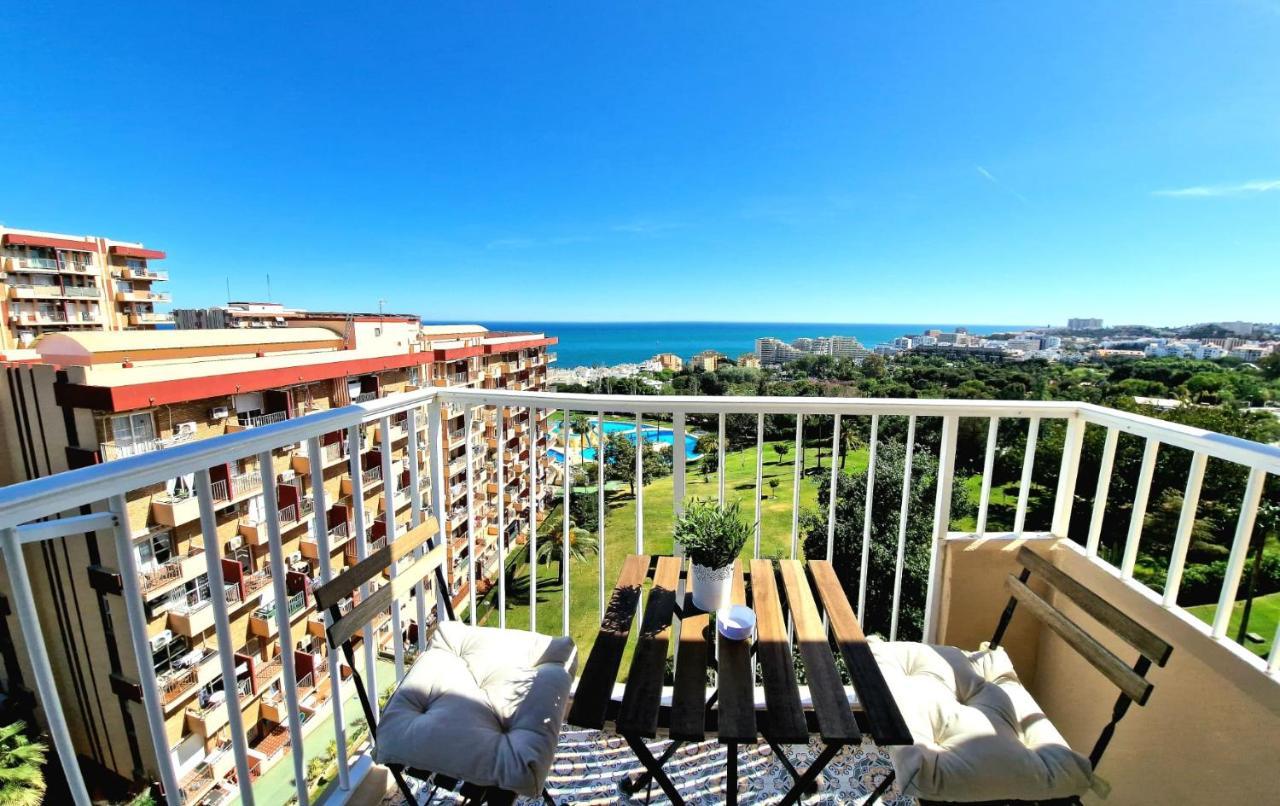 Acogedor,Apartamento.Piscina, Vistas, Terraza Benalmádena Extérieur photo